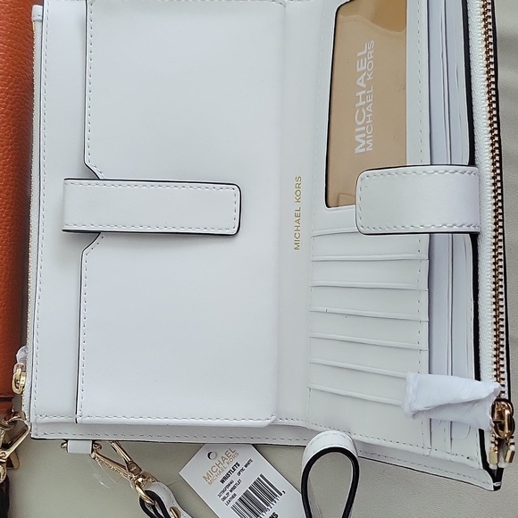 3 Michael Kors wristlets, 1 Kate Spade wristlet, and 1 Kate Spade credit card ho - Picture 2 of 4